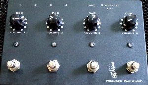 Pedals Module Silent Switch Mixer from Wounded Paw