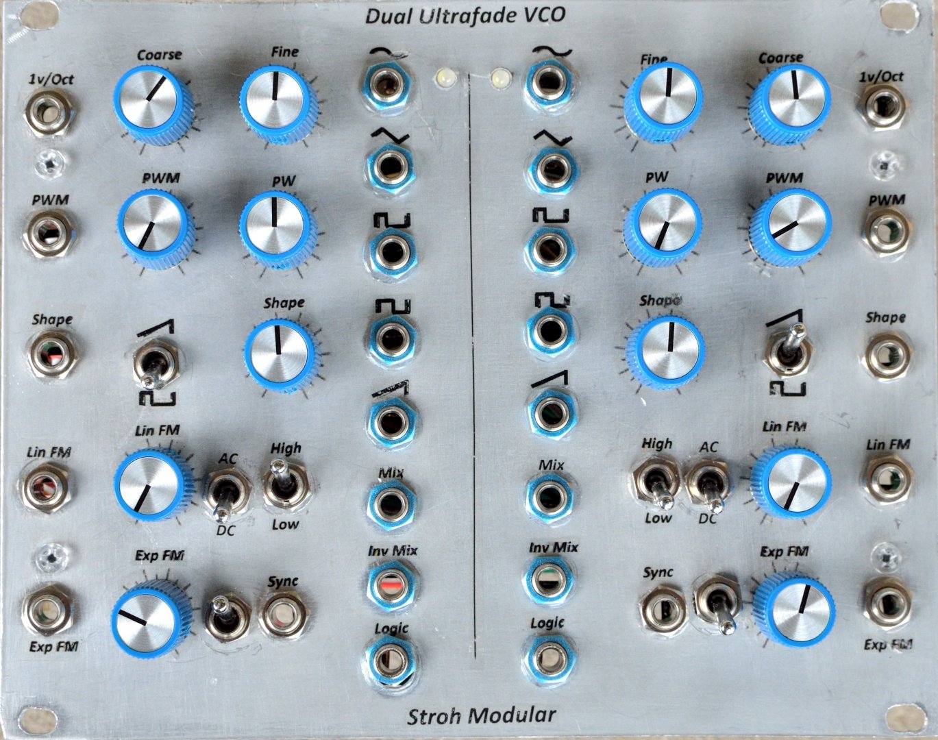 J3RK Dual Ultrafade VCO Eurorack Module on ModularGrid